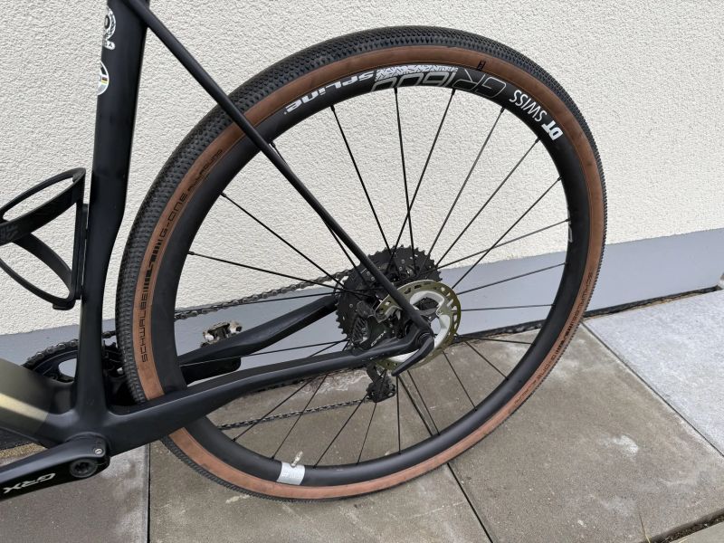 Superior X-ROAD Team Issue Di2 GR