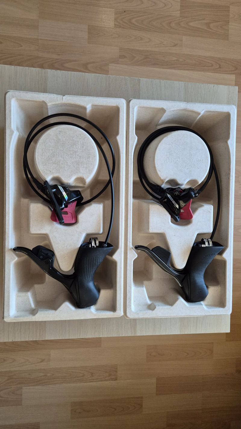 Sram Force D2 AXS kompletní brzdy