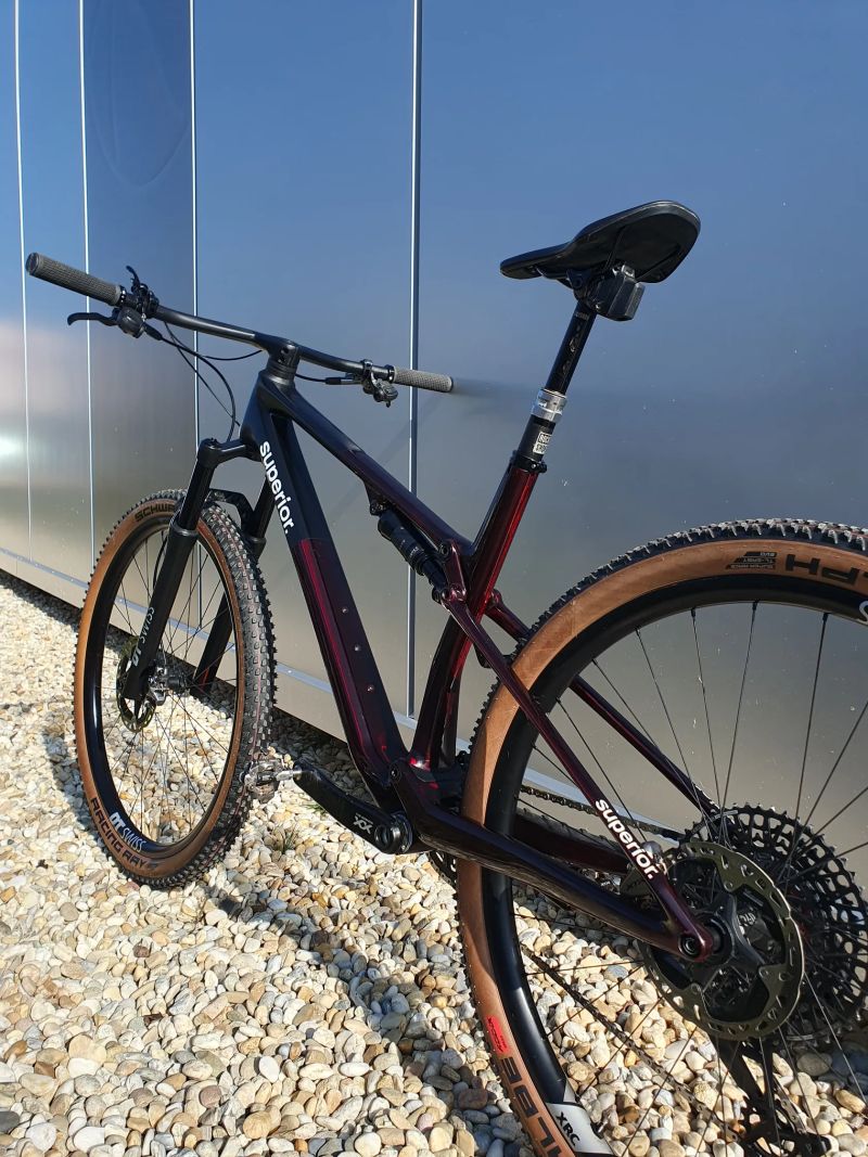 Superior XF 9.9 Team