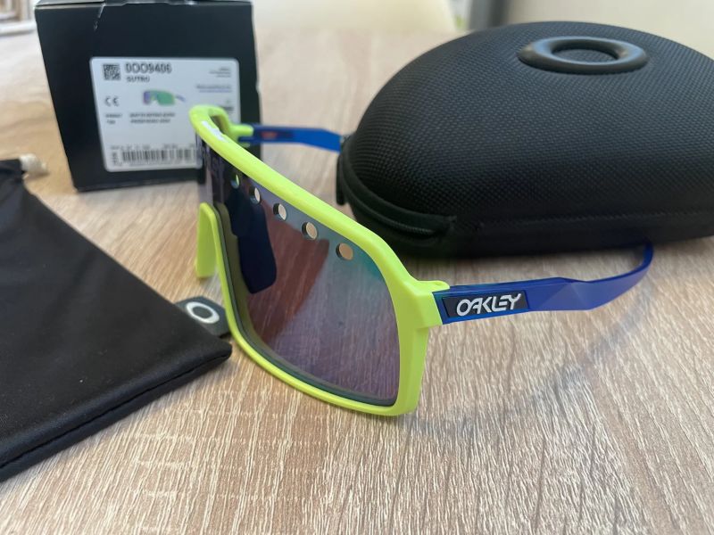 Oakley brýle, více druhů