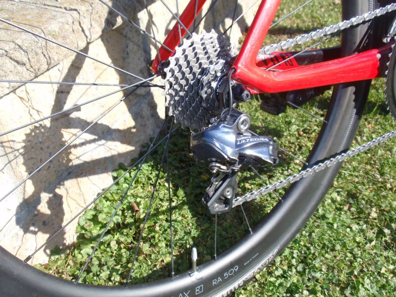 Canyon Aeroad CF Ultegra Di2 - 2x11