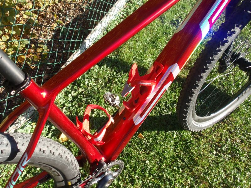 Superior XP 979 1x12 + karbon kola Bontrager