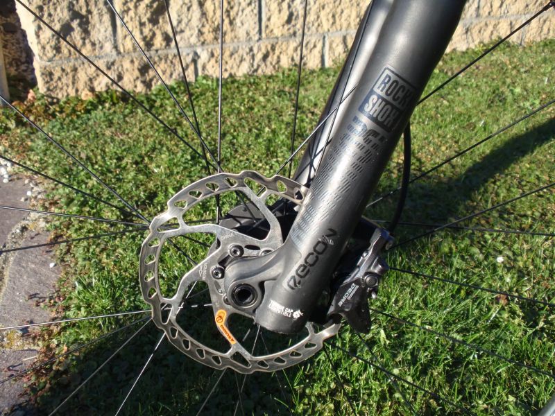 Superior XP 979 1x12 + karbon kola Bontrager