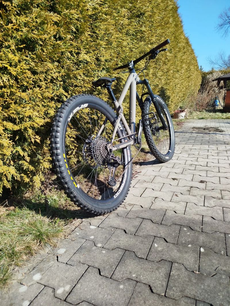 Commencal Meta HT