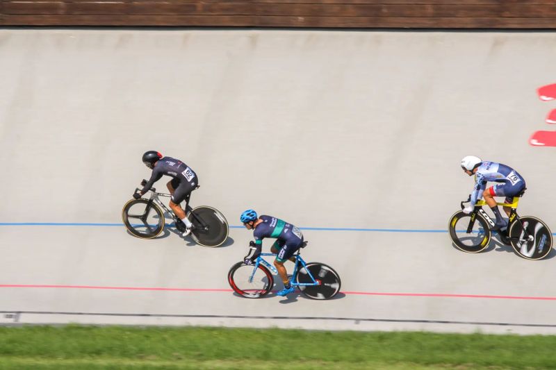 FFWD F6T dráhový výplet přední - 2x jetý