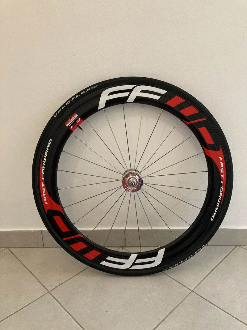 FFWD F6T dráhový výplet přední - 2x jetý