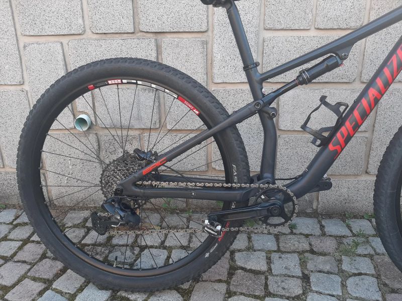 Specialized EPIC COMP 29