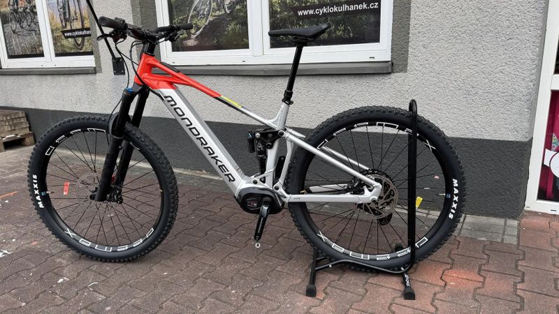 Nové elektrokolo Mondraker Crafty R