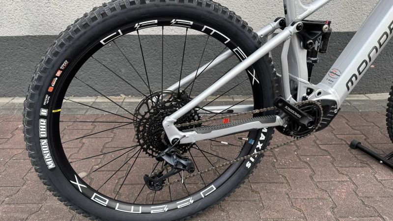 Nové elektrokolo Mondraker Crafty R