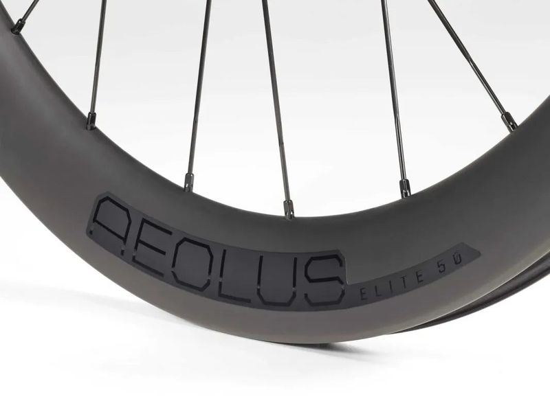 Bontrager Aeolus Elite 50 TLR Disc