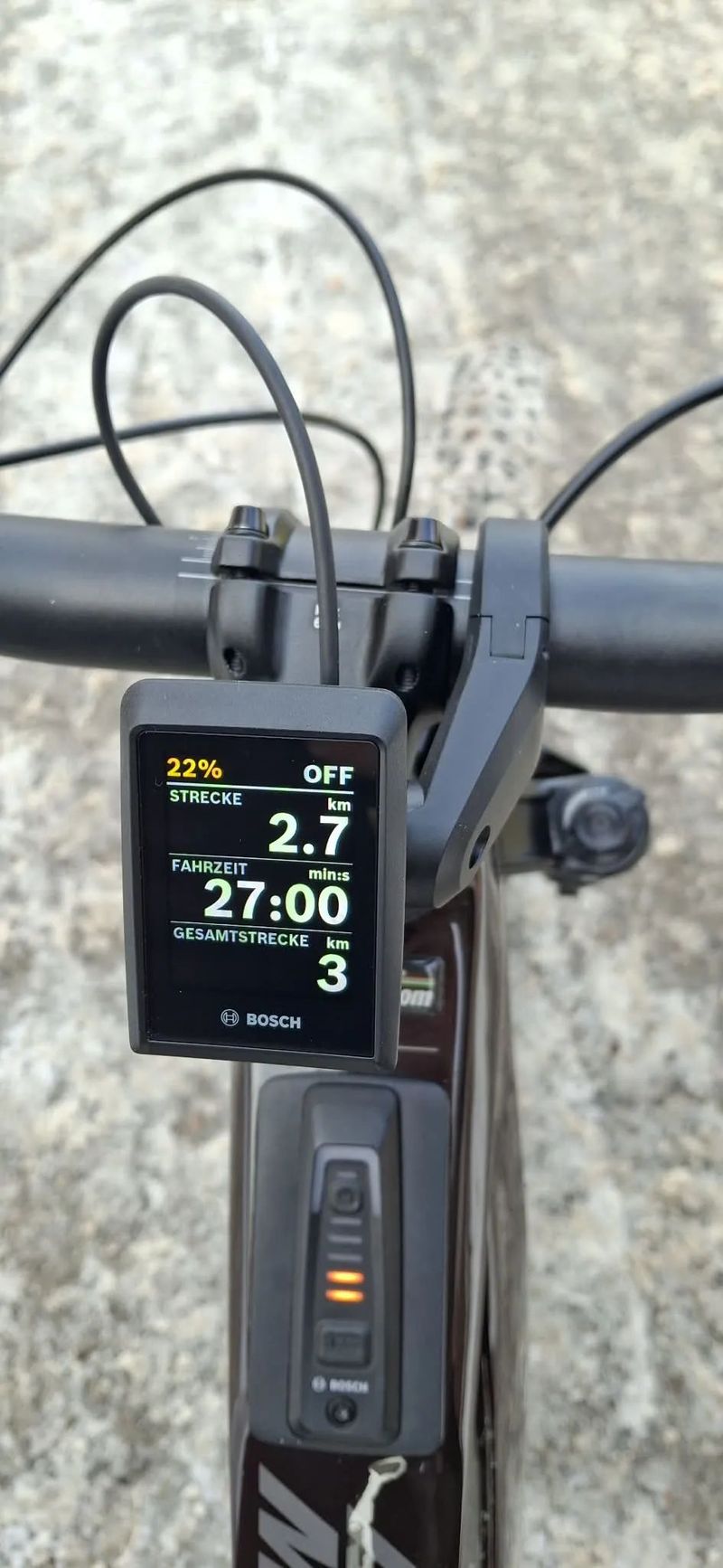 Bosch Kiox display + drziak nový