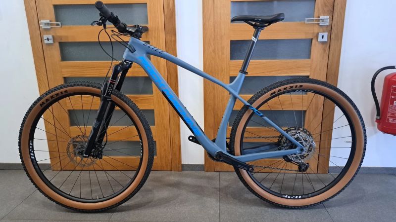 Rock Machine Blizz Karbon