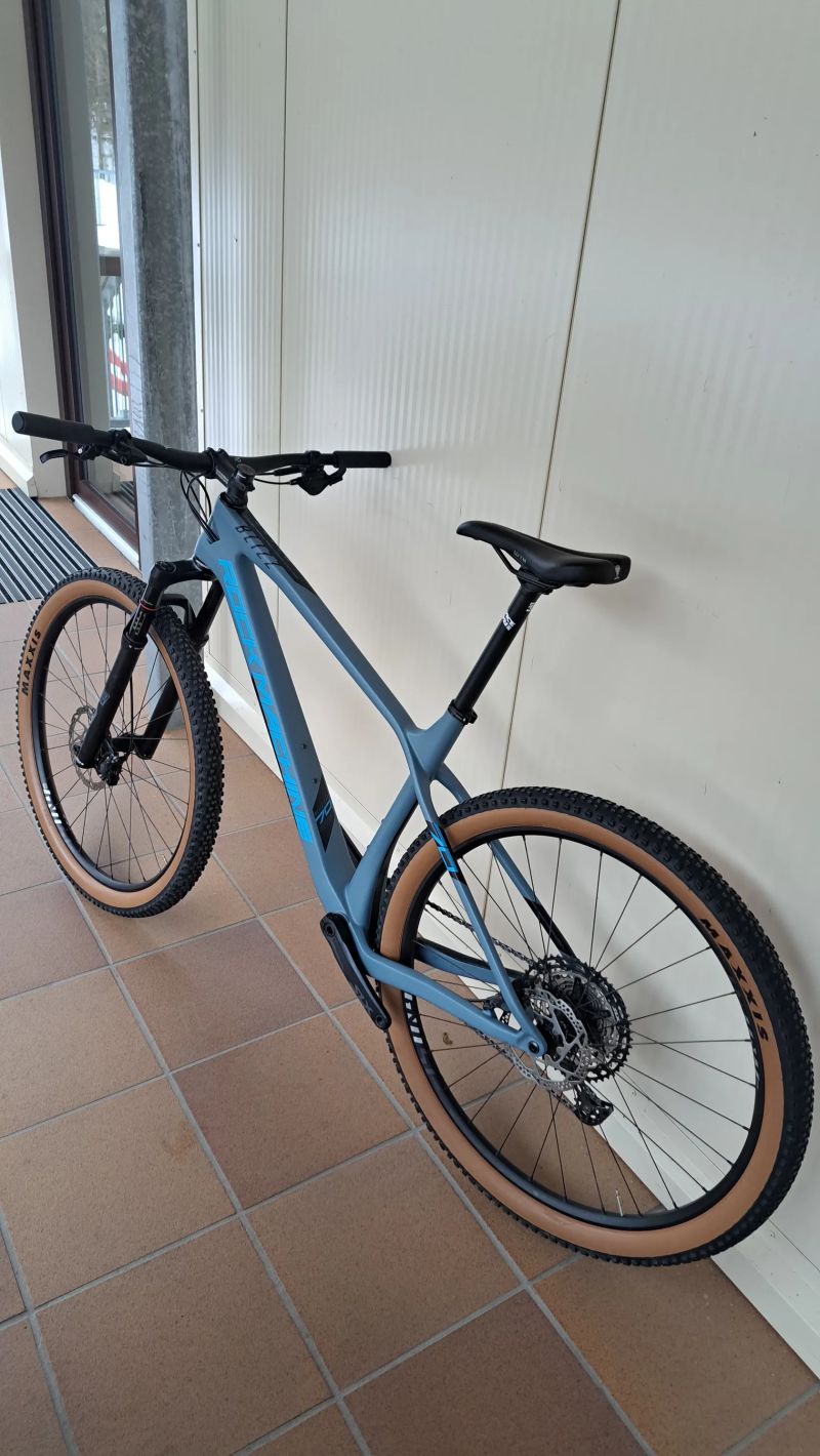 Rock Machine Blizz Karbon