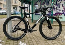 Trek Checkpoint SL7