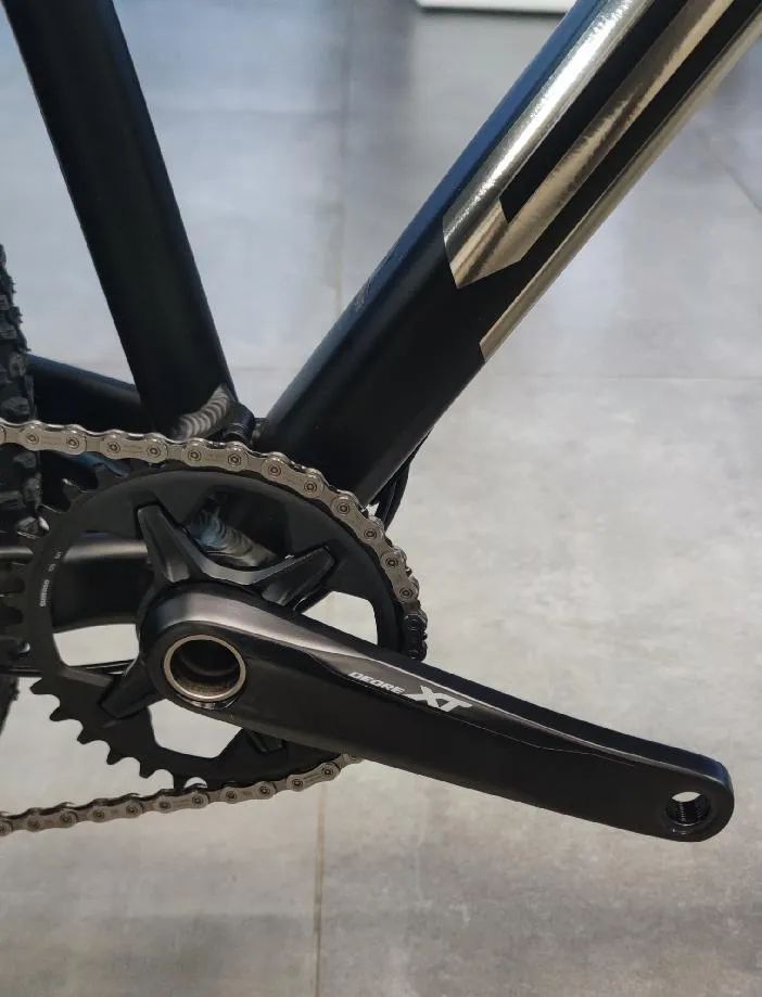 Prodám MTB 29 zn. Superior xp 939 vel. rámu S , černé barvy , za cenu 31 890 Kč