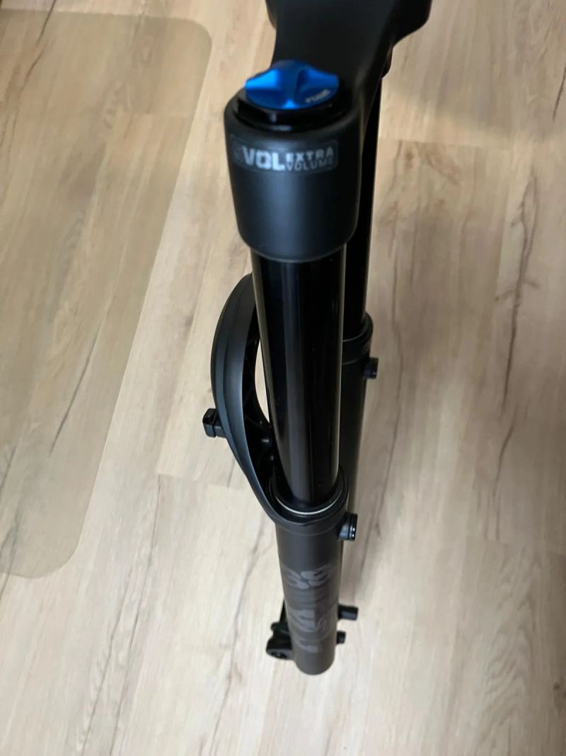 Nové Fox 38 Performance 170 mm - 29 wheel