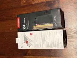 Bontrager R4 Classic Hard-Case Lite 700x28 (2 kusy)