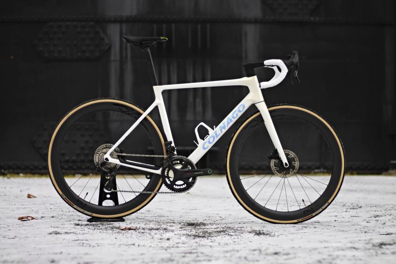 Colnago V4Rs, Campagnolo Super-Record EPS 2x12, DXC DRS