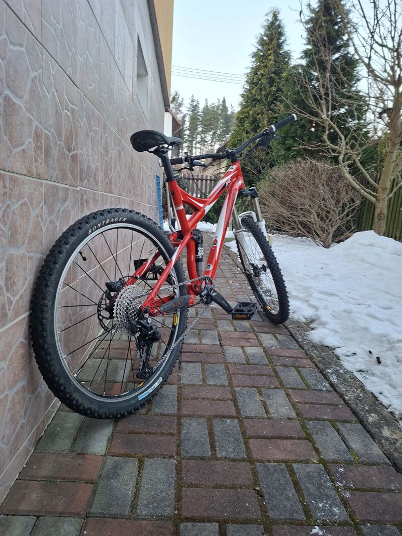 Specialized FSR XC Expert – trailová legenda, top stav 