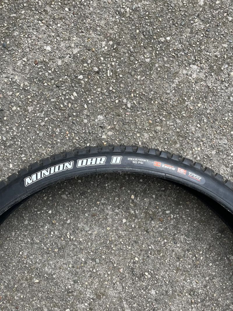 Maxxis dhr II
