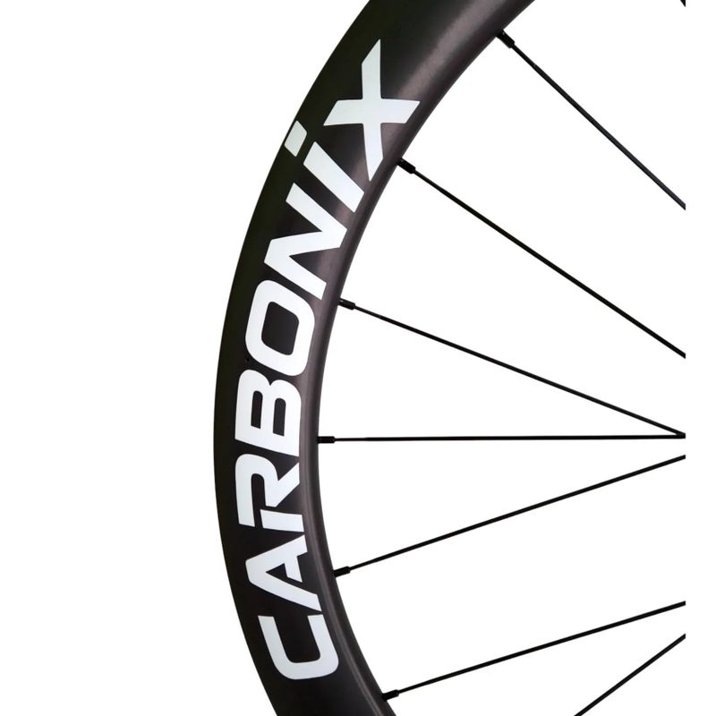 Silniční karbonová aero kola – Carbonix ENTRY 50 | Profi vzhled i výkon. Za zlomek ceny | 1510 g