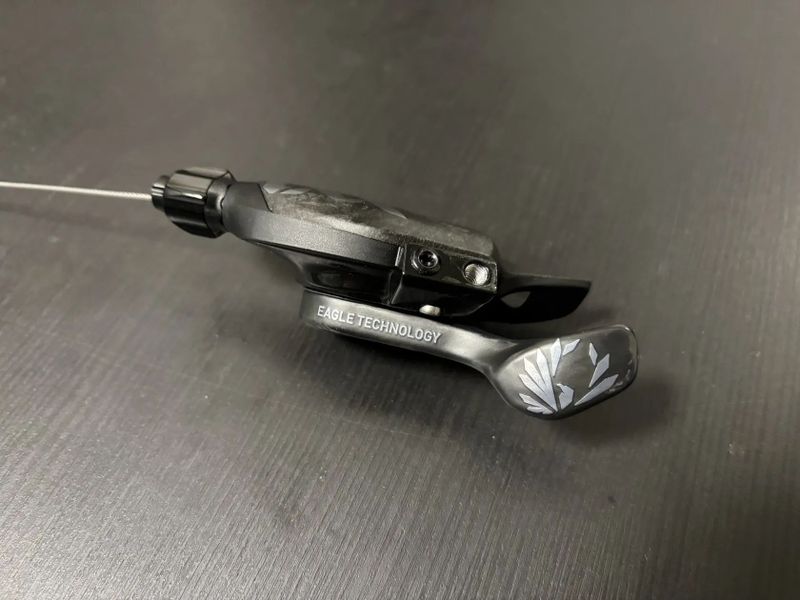 Přehazovačka a řazení Sram XX1 Lunar Eagle (sundáno z nového kola)