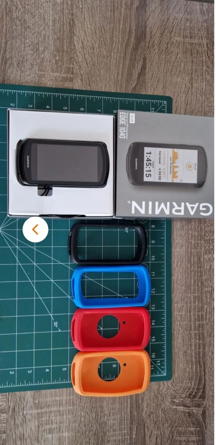 Garmin Edge 1040 Solar GPS cyklopočítač