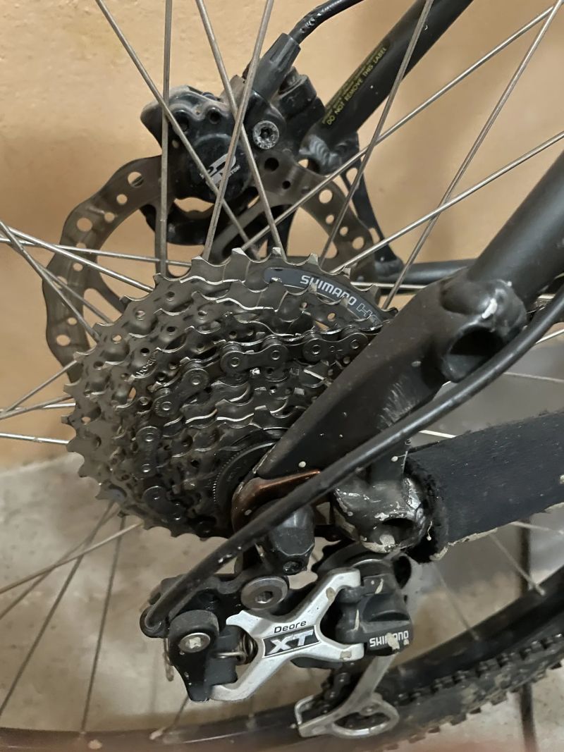 GT Avalanche - L - Shimano Deore XT - Velký servis