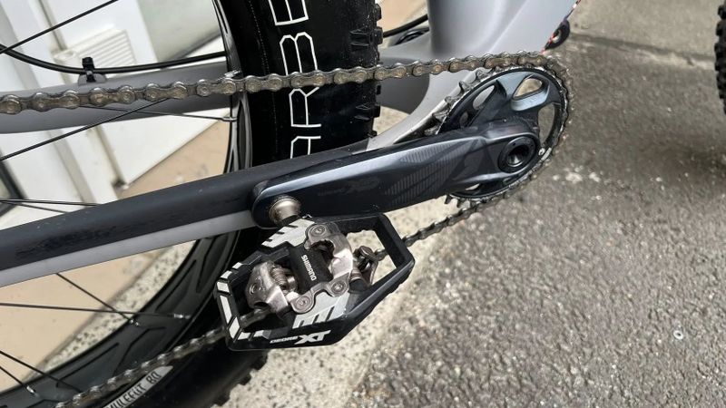 carbon fatbike Canyon Dude CF8 - volcano L