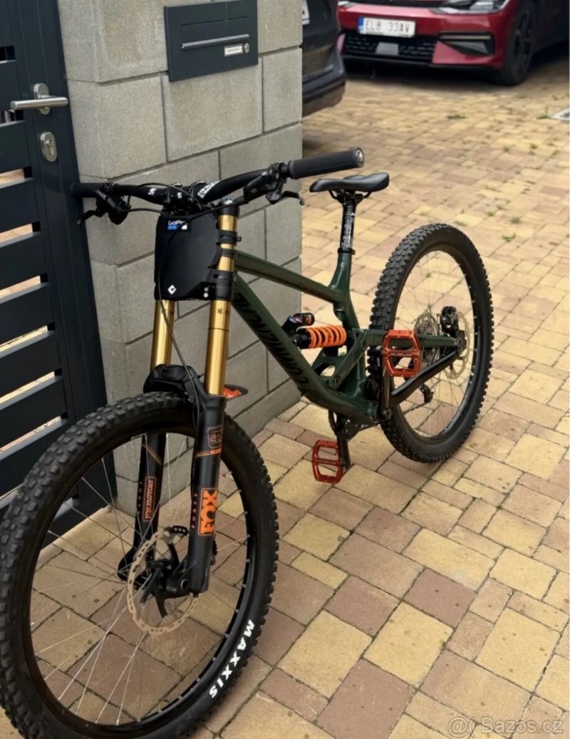 Commencal Furious