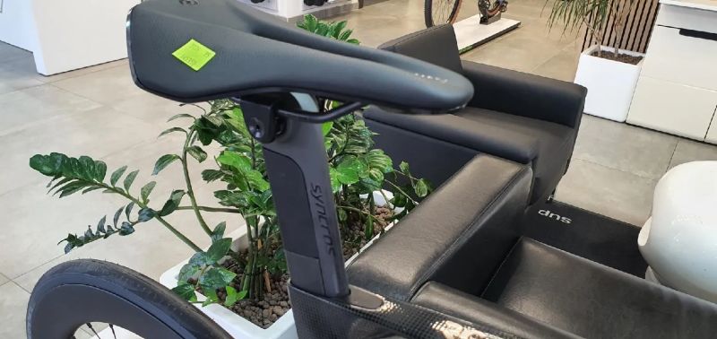 Prodám NOVÉ silniční kolo zn. Scott Foil RC 20 vel. 56 cm 