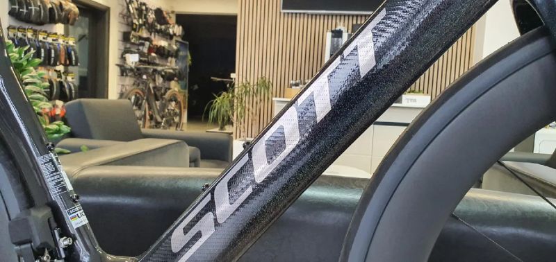 Prodám NOVÉ silniční kolo zn. Scott Foil RC 20 vel. 56 cm 