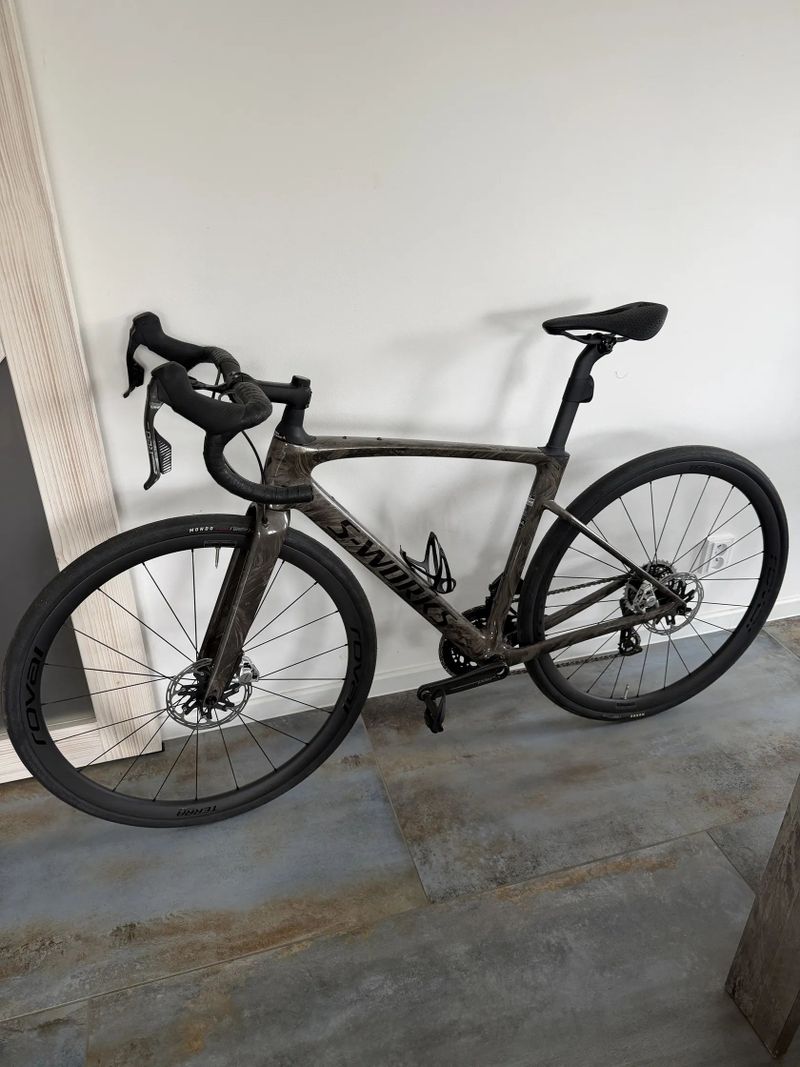 Silniční endurance / gravel kolo Specialized S-Works Roubaix SL8 Najeto 80 km a komplet záruka!