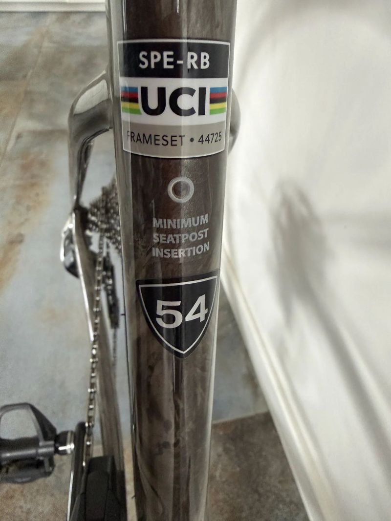 Silniční endurance / gravel kolo Specialized S-Works Roubaix SL8 Najeto 80 km a komplet záruka!