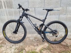 Turner Flux V4.0, karbonový trailbike 27,5", vel. L