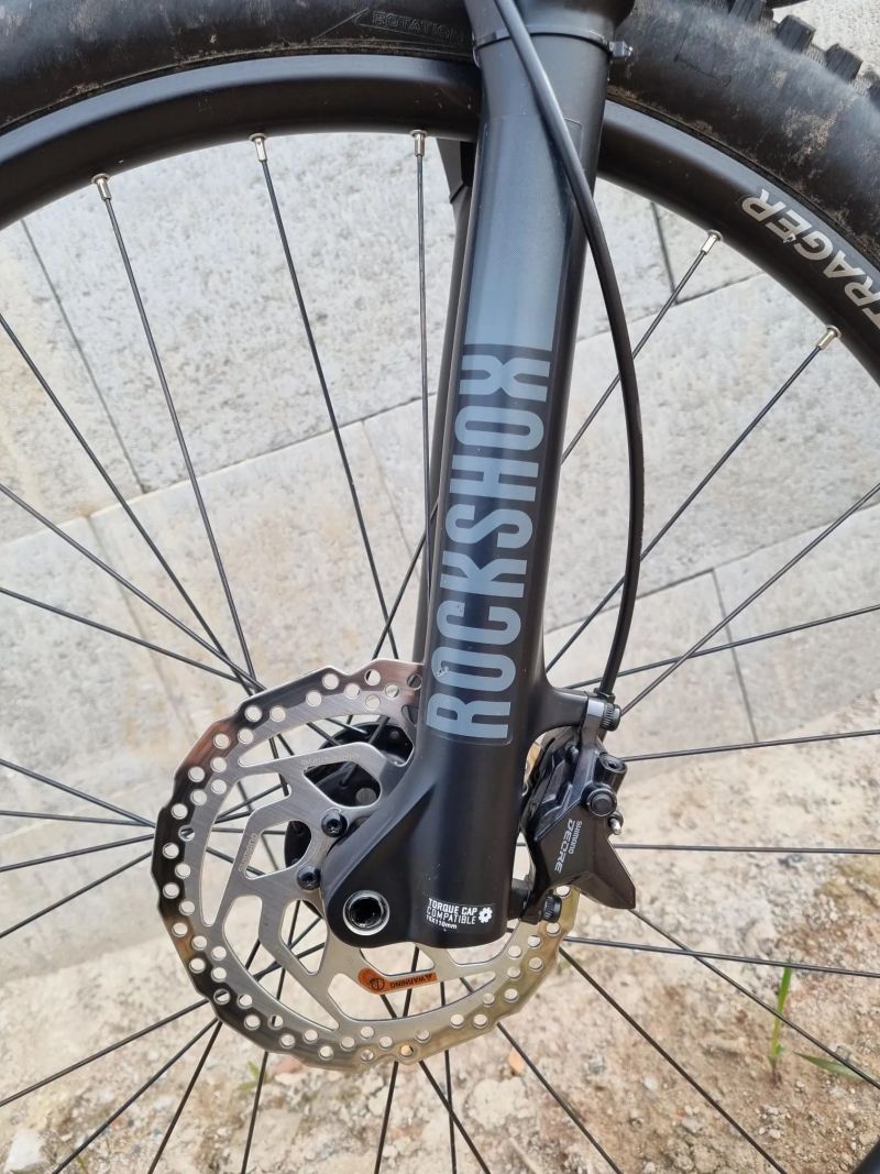 Turner Flux V4.0, karbonový trailbike 27,5", vel. L