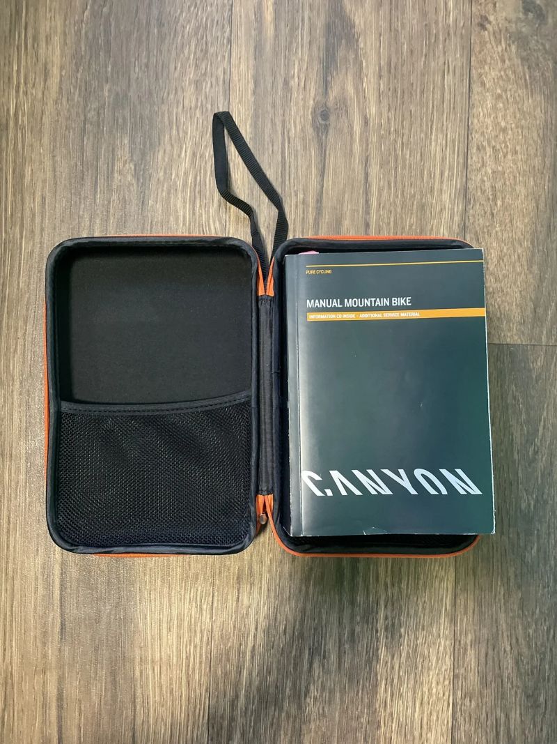 Canyon Neuron AL 8.0, 2017, skydive blue, vel. L (měřím 178cm)