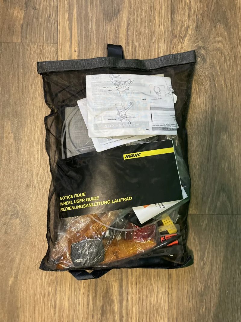 Canyon Neuron AL 8.0, 2017, skydive blue, vel. L (měřím 178cm)