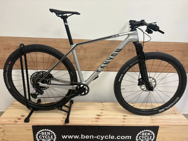 Canyon Exceed cf 7 karbonová kola Reynolds