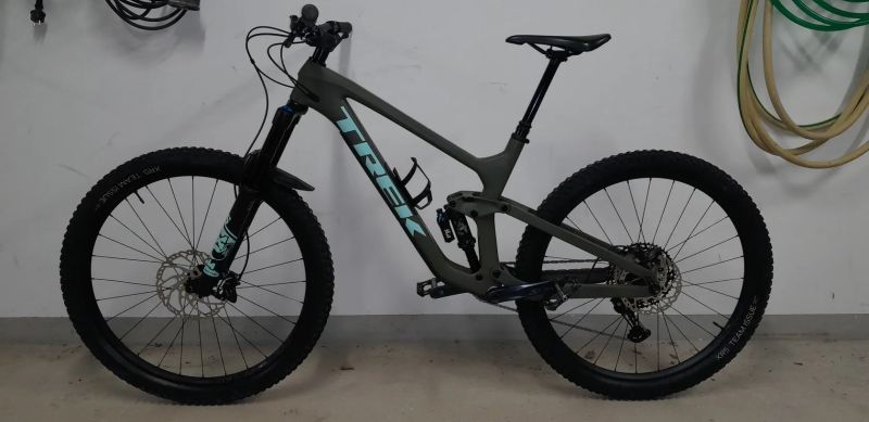 Trek Slash 9.7