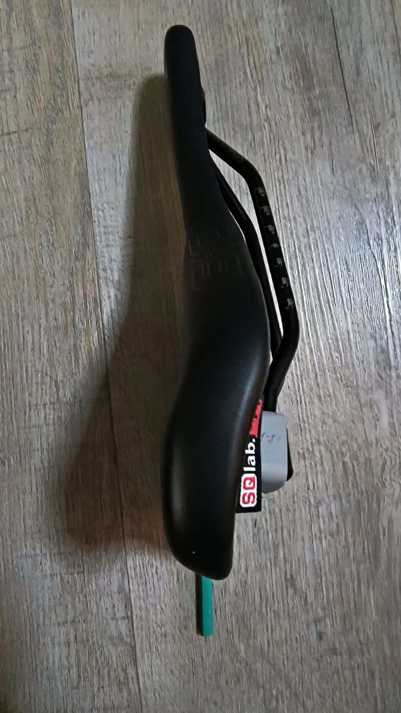 Sedlo SQlab 610 active ergolux