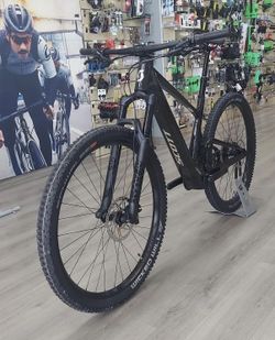 SCOTT Lumen e-Ride 910 