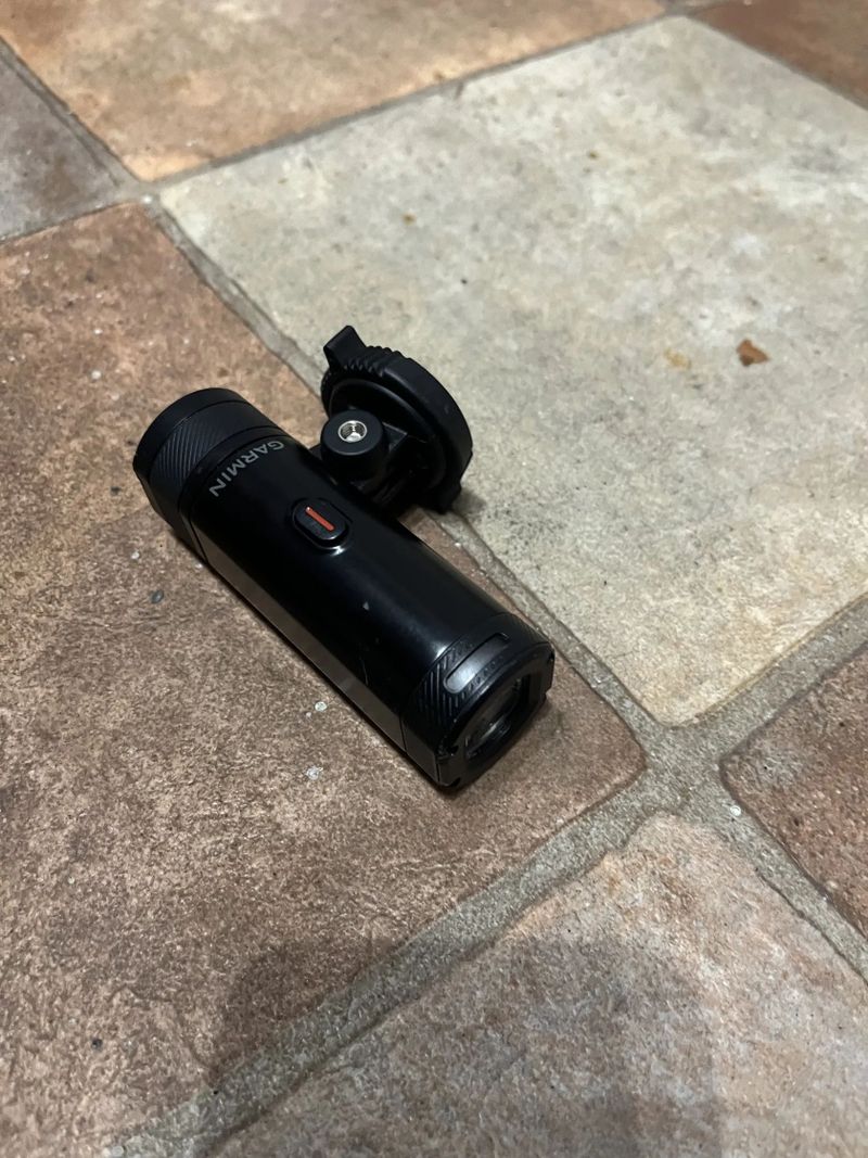 Přední světlo GARMIN Varia UT 800