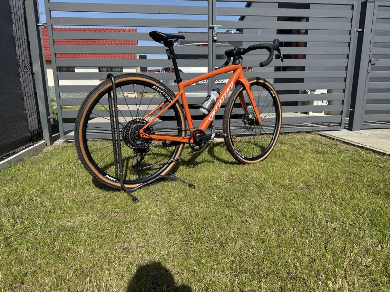 Zánovní gravel Specialized Diverge Comp v záruce včetně dokladu o koupi