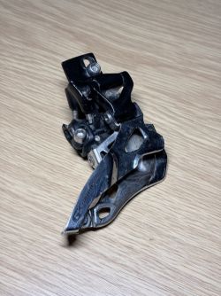 Prešmykač a řazení Sram GX 2 rychlosti