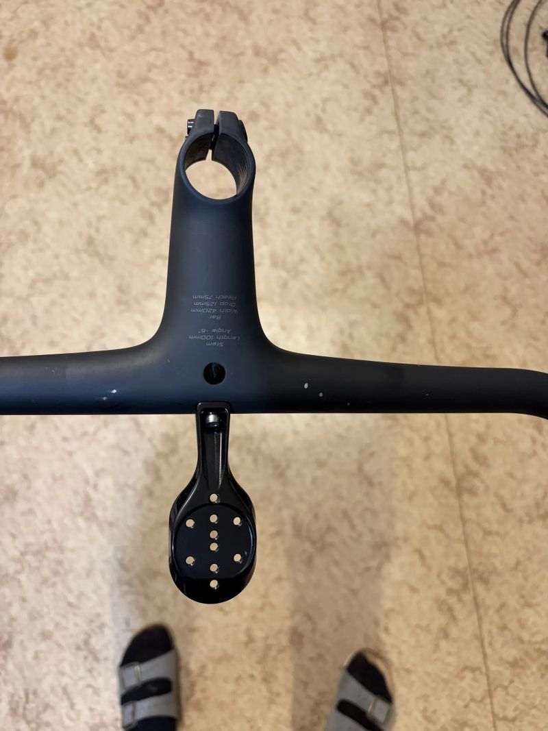 Prodám kokpit Roval Specialized velmi lehký