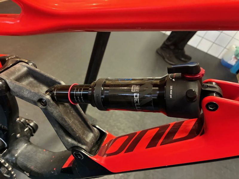 Cannondale Jekyll Carbon 3 2018