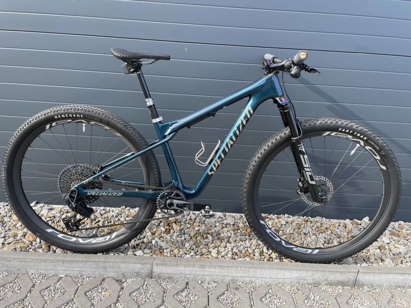 Prodám celoodpružené kolo Specialized Epic WC Pro vel.S
