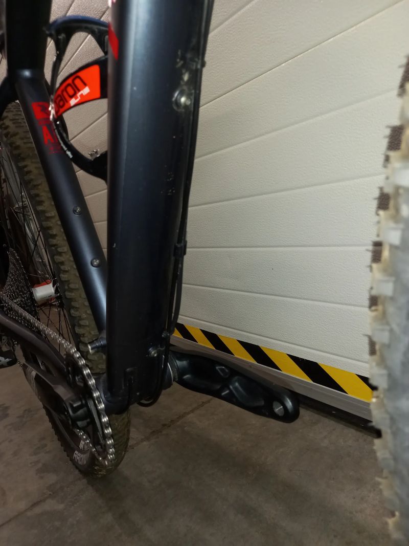 Radon Jealous Al 10.0 vel.M