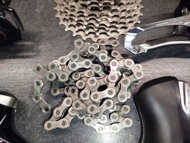 Silníční sada Shimano 2x11